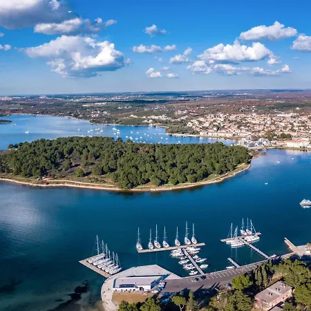 Perkovic-1 By Interhome