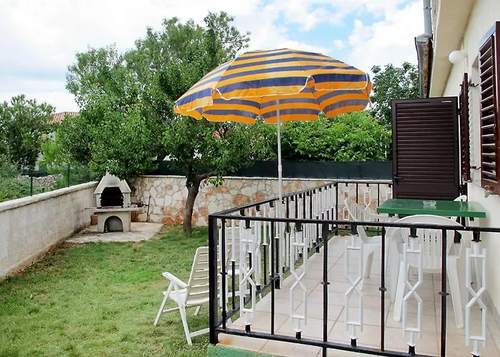 Perkovic-1 By Interhome *